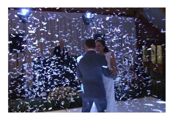 Humo y confeti: los mejores efectos especiales para una fiesta inolvidable